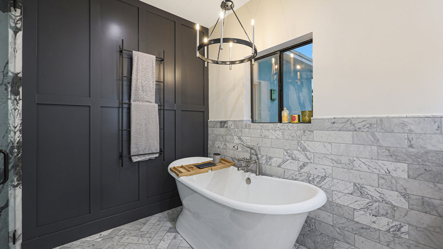 Bathroom-lighting-contractor