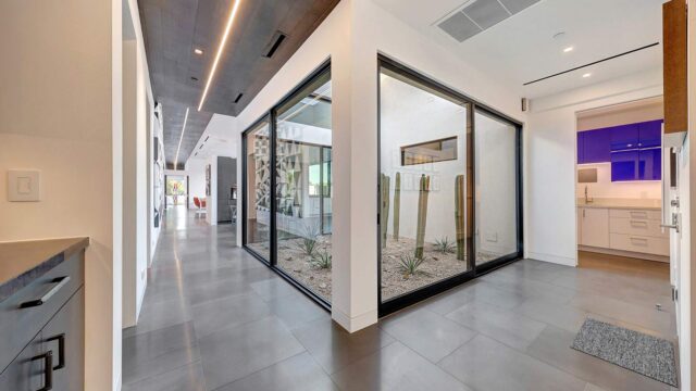 Modern-Hallway-Lighting